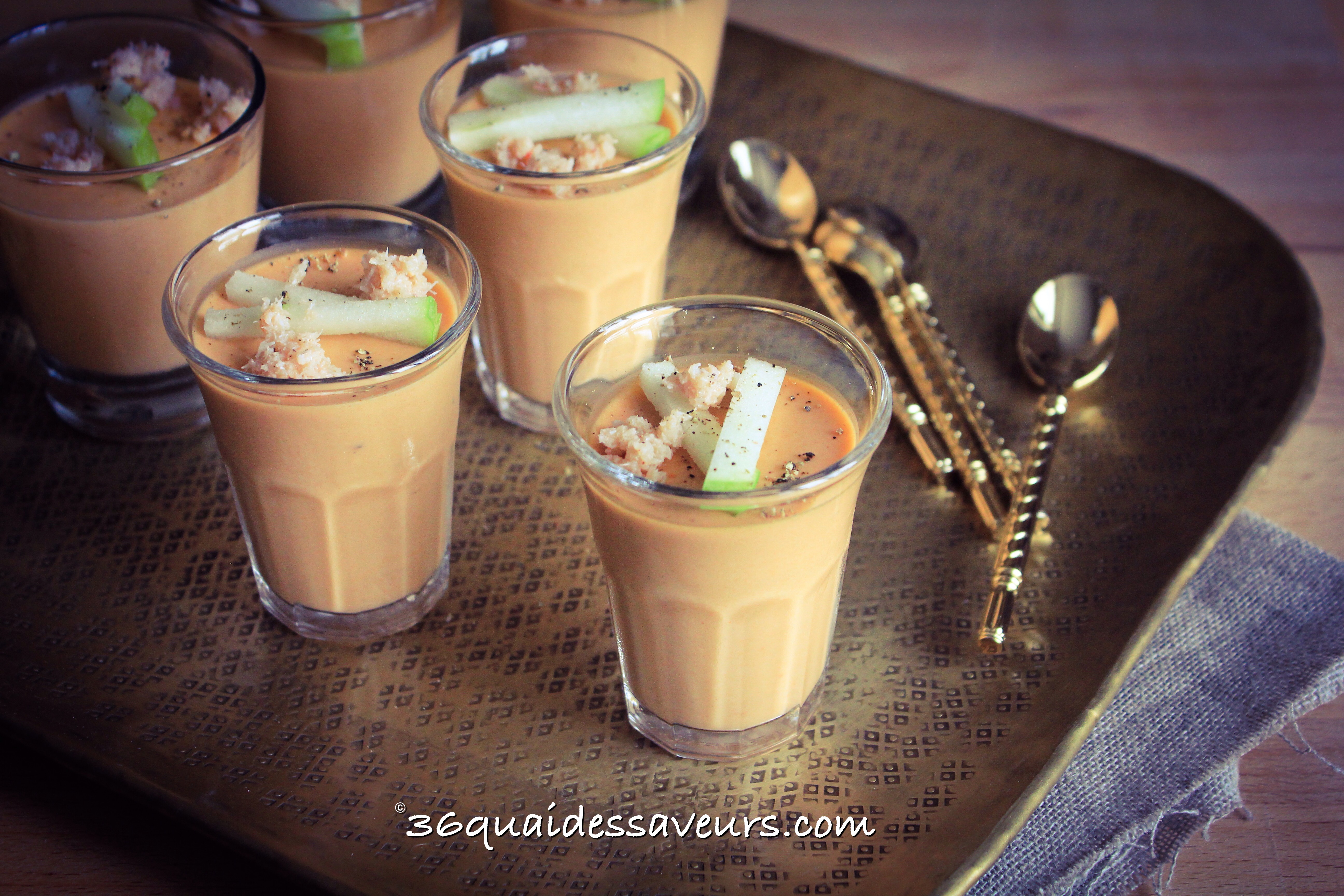 Flan Bisque De Homard Lait Concentré Panna cotta à la bisque de homard - 36 Quai Des Saveurs